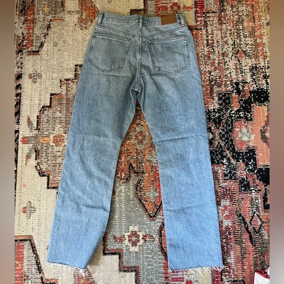 NWT Madewell The '90s Straight Jean, Size 28 - Picture 5 of 8